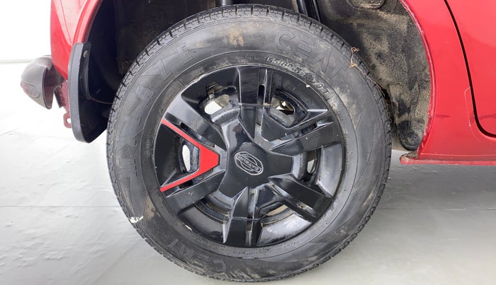 2016 Datsun Redi Go S, Petrol, Manual, 43,762 km, Right Rear Wheel