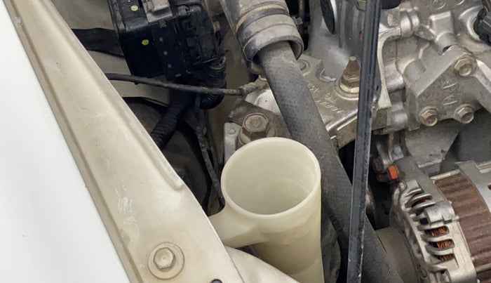 2013 Honda City 1.5L I-VTEC S MT, Petrol, Manual, 1,20,960 km, Front windshield - Wiper bottle cap missing