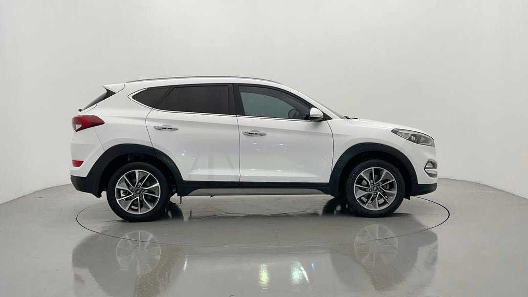 2017 Hyundai Tucson Elite (fwd), Automatic, 73195 km, Right Side View