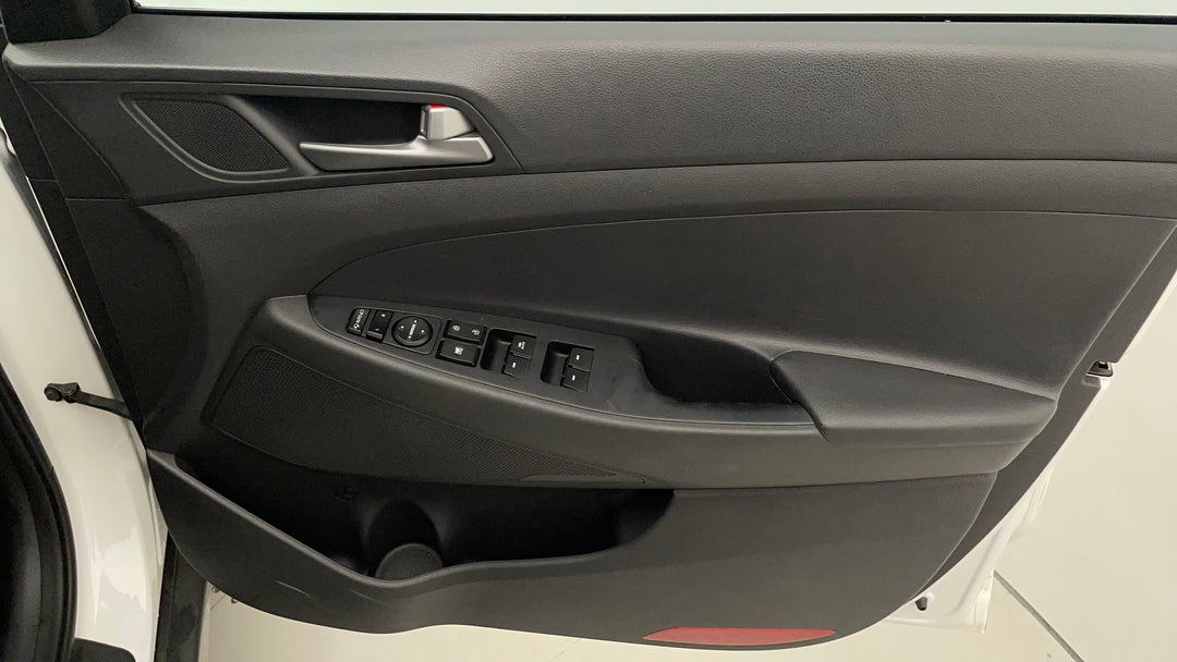 2017 Hyundai Tucson Elite (fwd), Automatic, 73195 km, Speaker View