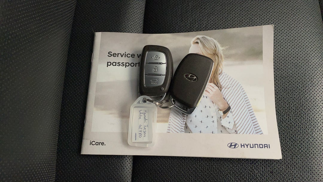 2017 Hyundai Tucson Elite (fwd), Automatic, 73195 km, Key Close-up