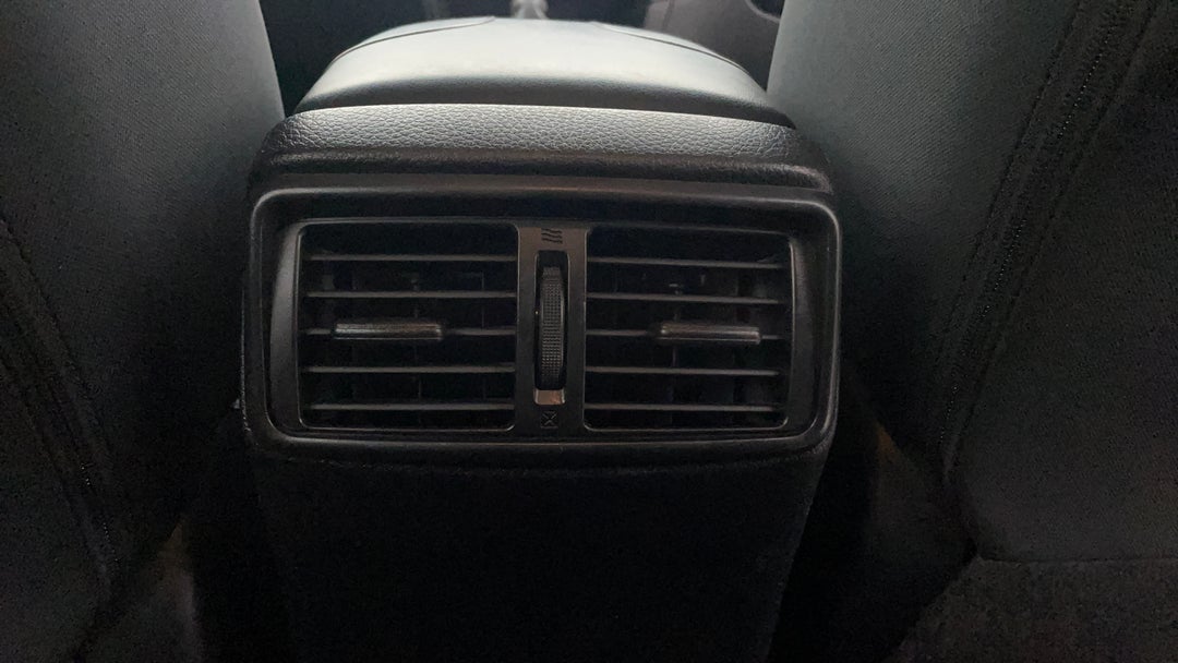 Rear A/C Vent