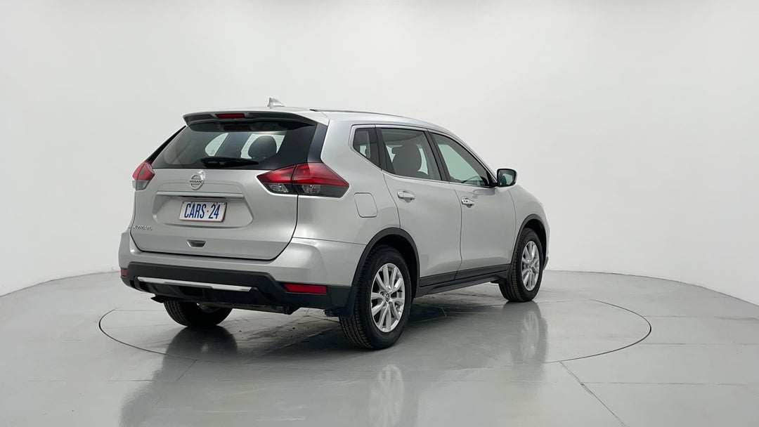 Right Back Diagonal (45- Degree) View