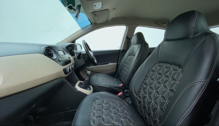 2018 Hyundai Grand i10 MAGNA 1.2 KAPPA VTVT, Petrol, Manual, 36,417 km, Right Side Front Door Cabin