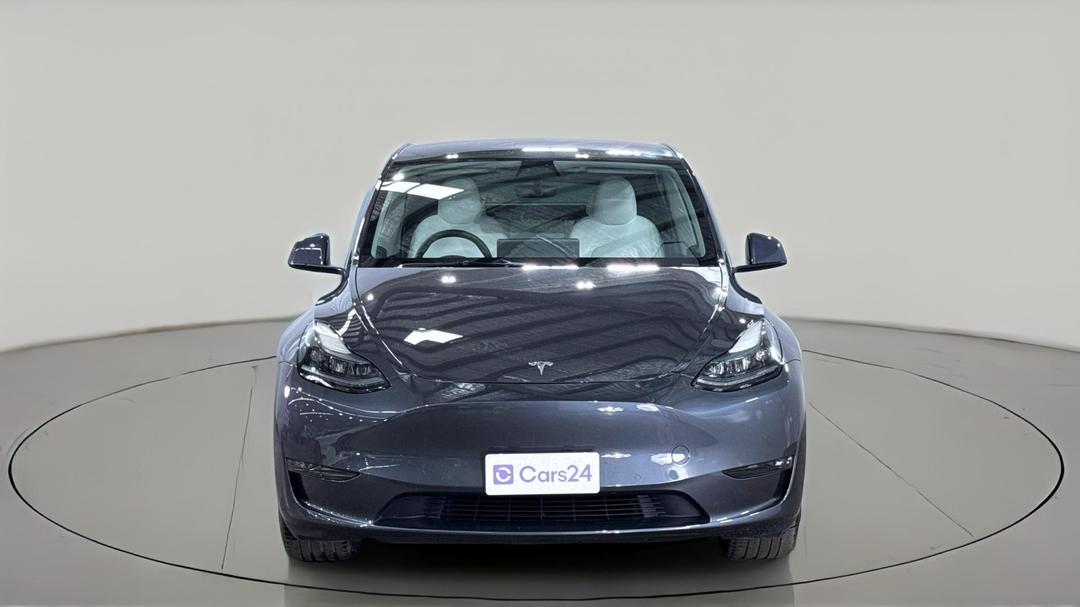 2023 Tesla Model Y Long Range, Automatic, 34369 km, Front View