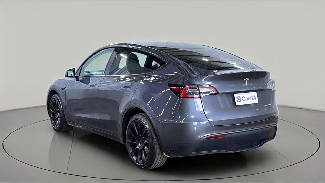 2023 Tesla Model Y Long Range, Automatic, 34369 km, Left Back Diagonal (45- Degree) View