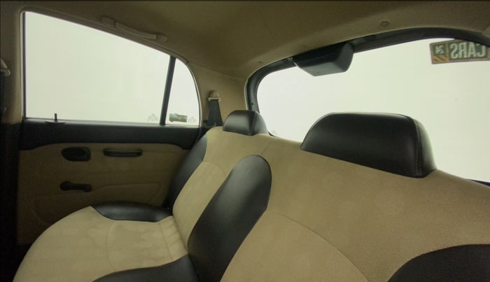 2013 Hyundai Santro Xing GL PLUS, Petrol, Manual, 35,198 km, Right Side Rear Door Cabin