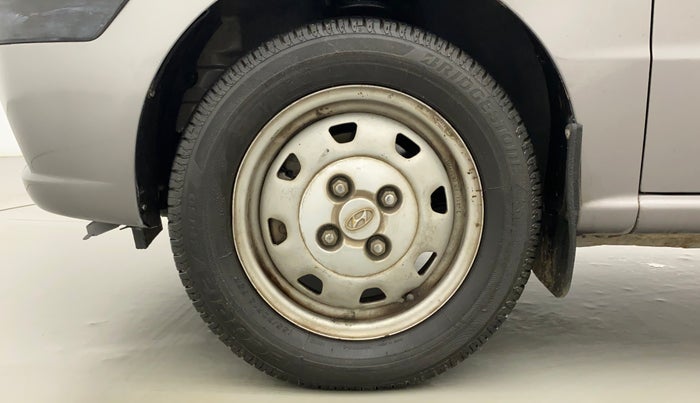 2013 Hyundai Santro Xing GL PLUS, Petrol, Manual, 35,198 km, Left Front Wheel