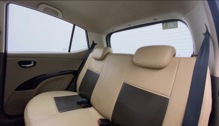 2013 Hyundai i10 SPORTZ 1.2, Petrol, Manual, 49,061 km, Right Side Rear Door Cabin