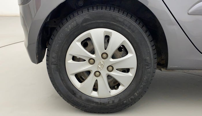 2013 Hyundai i10 SPORTZ 1.2, Petrol, Manual, 49,061 km, Right Rear Wheel
