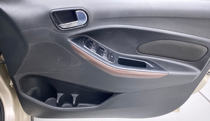 2018 Ford FREESTYLE TITANIUM PLUS 1.2 PETROL, Petrol, Manual, 42,024 km, Driver Side Door Panels Control