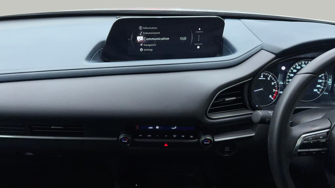 2025 Mazda CX-30 G20 Evolve (FWD), Automatic, 15815 km, Center Console
