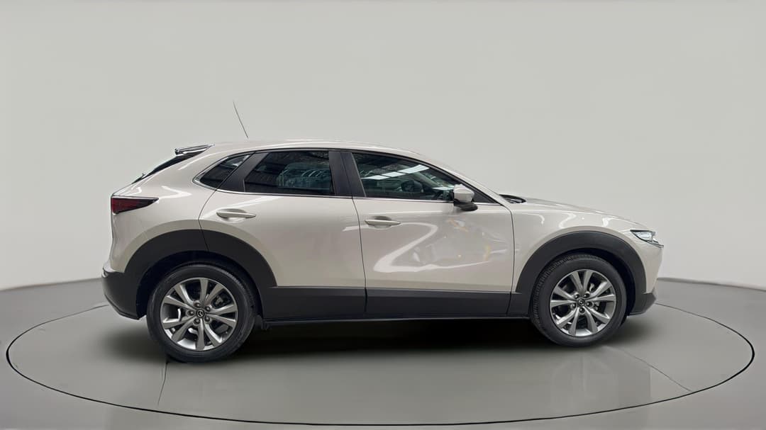 2025 Mazda CX-30 G20 Evolve (FWD), Automatic, 15815 km, Right Side View