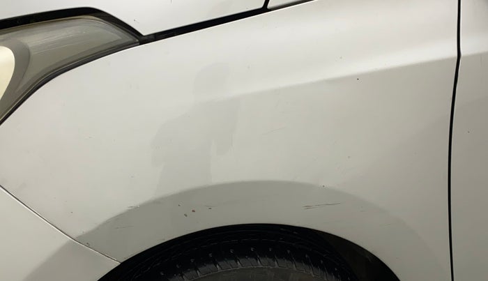 2014 Hyundai Xcent S 1.2, Petrol, Manual, 78,740 km, Left fender - Minor scratches