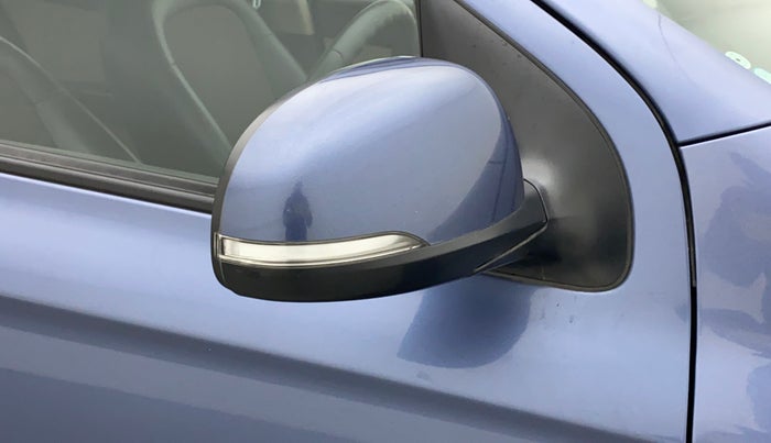 2013 Hyundai i20 MAGNA (O) 1.2, Petrol, Manual, 38,706 km, Right rear-view mirror - Indicator light not working
