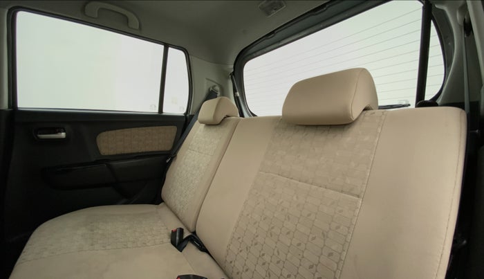 2018 Maruti Wagon R 1.0 VXI OPT, Petrol, Manual, 29,592 km, Right Side Rear Door Cabin
