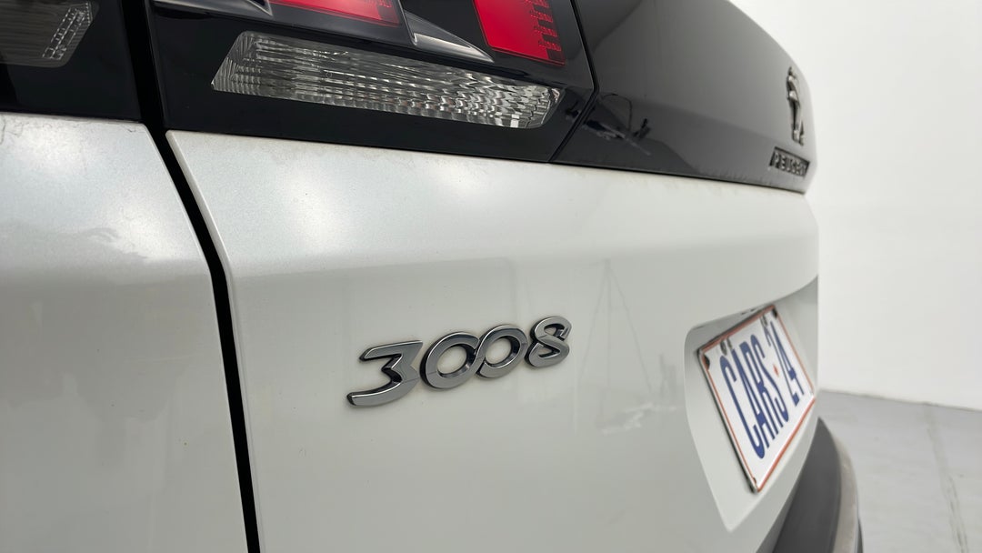 Badge (Boot Left Side)