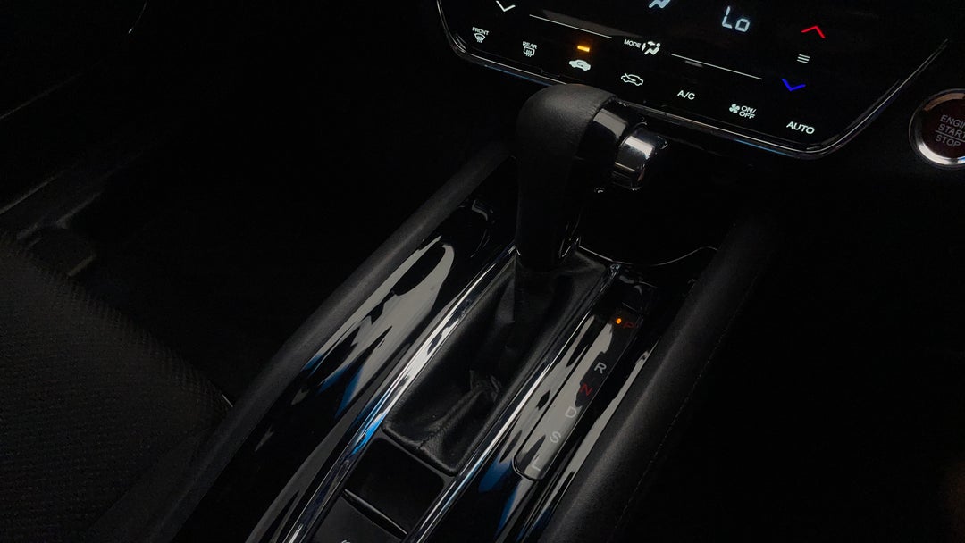 2016 Honda HR-V Vti-s, Automatic, 100293 km, Gear Lever 