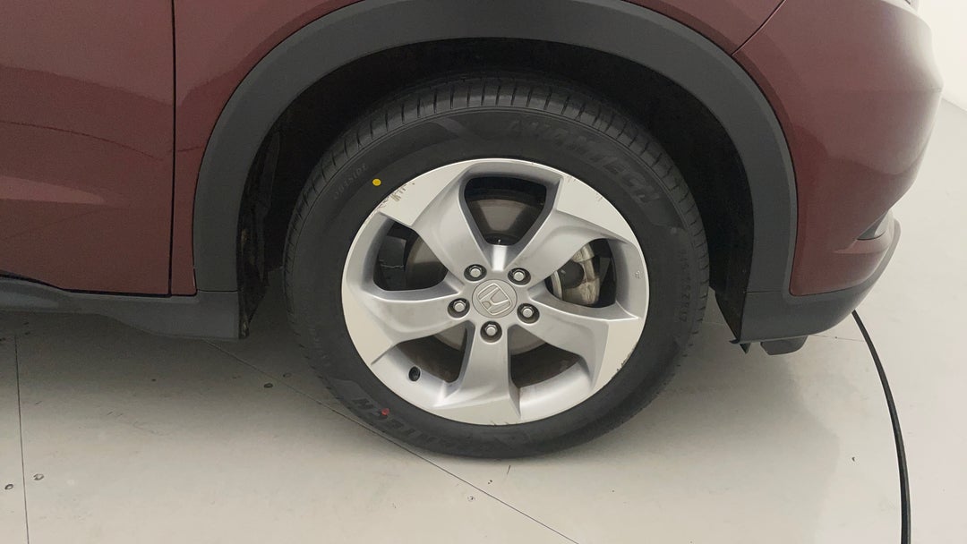 2016 Honda HR-V Vti-s, Automatic, 100293 km, Right Front Wheel