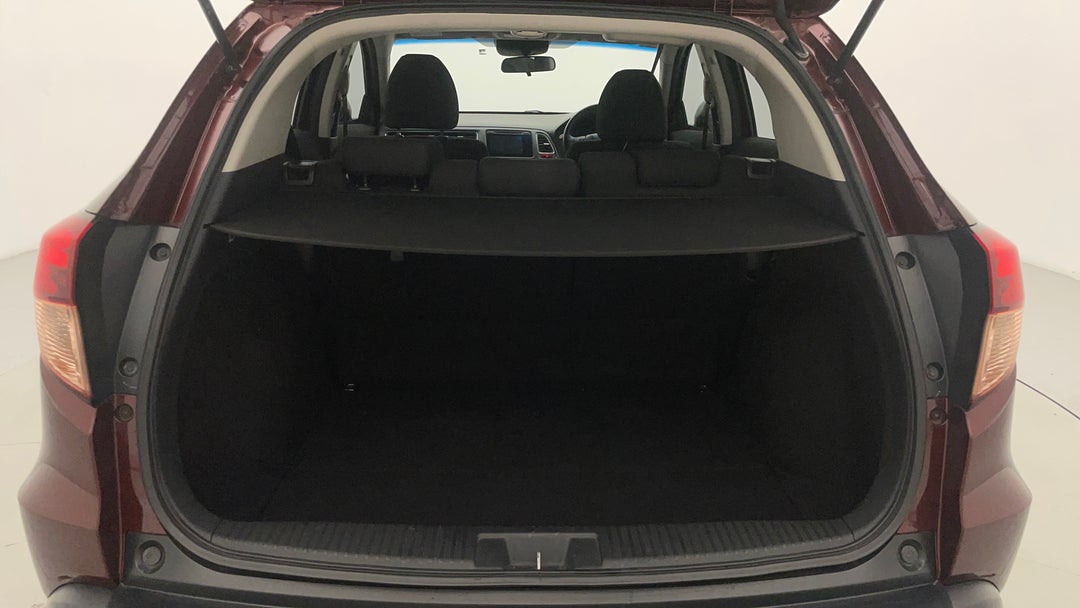2016 Honda HR-V Vti-s, Automatic, 100293 km, Boot Inside View