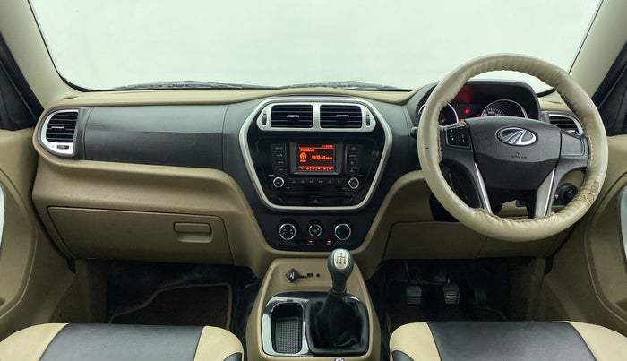 2016 Mahindra TUV300 T8, Diesel, Manual, 74,241 km, Dashboard