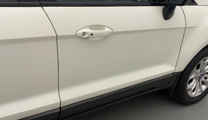 2016 Ford Ecosport TITANIUM+ 1.5L DIESEL, Diesel, Manual, 88,424 km, Driver-side door - Paint has faded