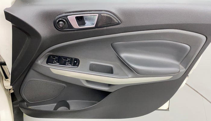2016 Ford Ecosport TITANIUM+ 1.5L DIESEL, Diesel, Manual, 88,424 km, Driver Side Door Panels Control