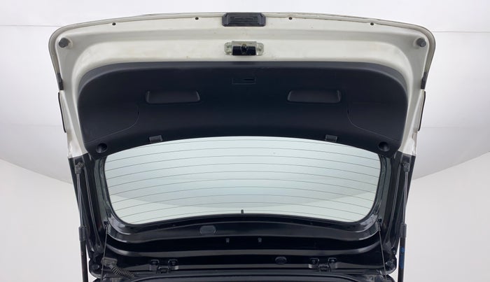 2017 Hyundai Elite i20 ASTA 1.2 DUAL TONE, Petrol, Manual, 18,352 km, Boot Door Open