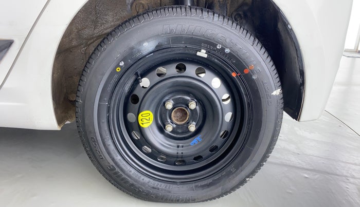 2017 Hyundai Elite i20 ASTA 1.2 DUAL TONE, Petrol, Manual, 18,352 km, Left Rear Wheel