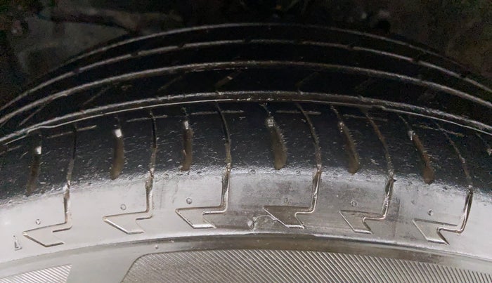 2017 Honda WR-V 1.2 i-VTEC S MT, Petrol, Manual, 25,508 km, Left Front Tyre Tread