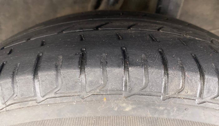 2019 Honda Amaze 1.5 V I-D TECH, Diesel, Manual, 94,098 km, Left Rear Tyre Tread