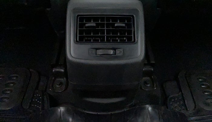 2015 Hyundai Grand i10 MAGNA 1.2 KAPPA VTVT, Petrol, Manual, 77,020 km, Rear AC Vents