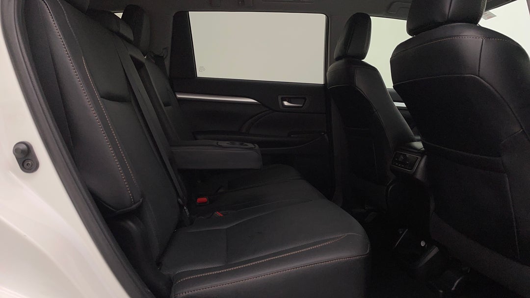 2019 Toyota Kluger Gxl (4x2), Automatic, 39013 km, Right Side Rear Door Cabin View