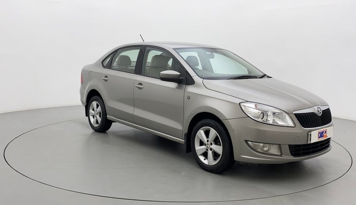 2015 Skoda Rapid 1.5 TDI CR ELEGANCE, Diesel, Manual, 1,10,999 km, Right Front Diagonal