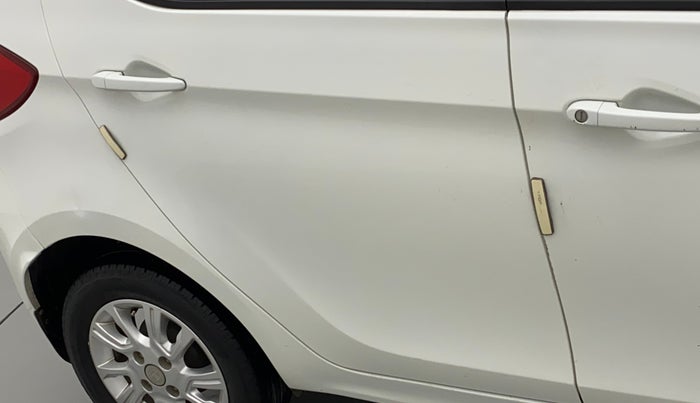 2018 Tata Tiago XZ PETROL, Petrol, Manual, 93,376 km, Right rear door - Minor scratches