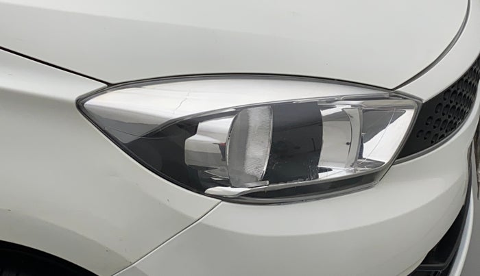 2018 Tata Tiago XZ PETROL, Petrol, Manual, 93,376 km, Right headlight - Minor scratches