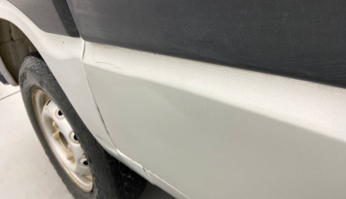 2018 Maruti OMNI E STD, Petrol, Manual, 40,118 km, Right rear door - Slightly dented