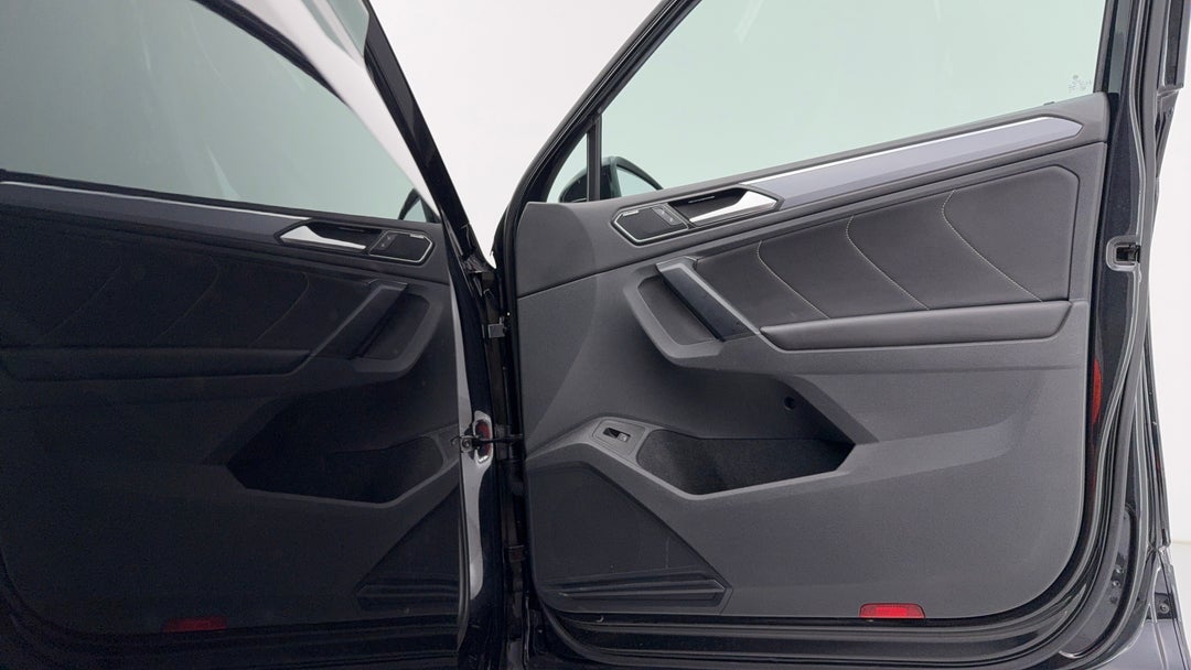 2020 Volkswagen Tiguan 162 Tsi Highline, Automatic, 58765 km, Speaker View