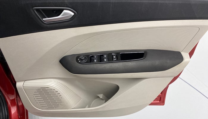 2019 Renault TRIBER 1.0 RXZ, Petrol, Manual, 35,578 km, Driver Side Door Panels Control