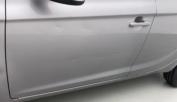 2014 Hyundai i20 SPORTZ 1.4 CRDI, Diesel, Manual, 62,542 km, Front passenger door - Minor scratches