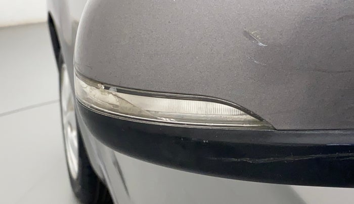 2014 Hyundai i20 SPORTZ 1.4 CRDI, Diesel, Manual, 62,542 km, Right rear-view mirror - Indicator light has minor damage