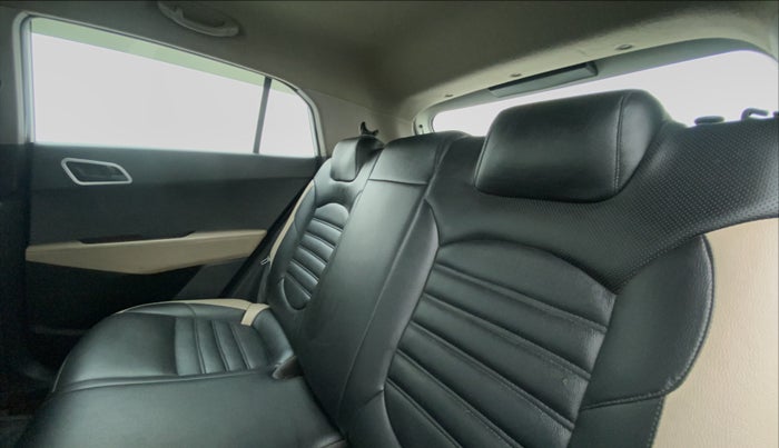 2017 Hyundai Creta 1.4 E PLUS CRDI, Diesel, Manual, 58,988 km, Right Side Rear Door Cabin