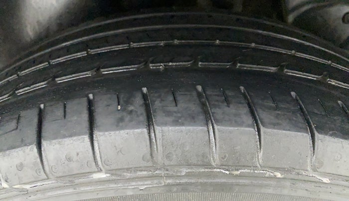 2017 Hyundai Creta 1.4 E PLUS CRDI, Diesel, Manual, 58,988 km, Left Rear Tyre Tread
