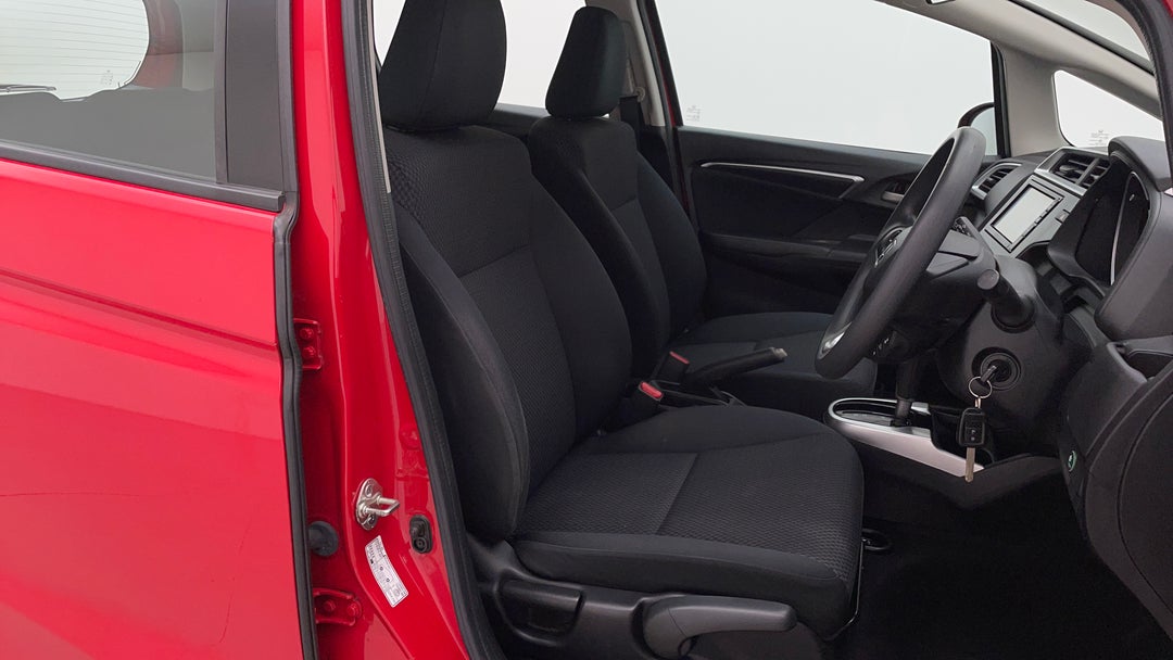 2019 Honda Jazz Vti, Automatic, 108144 km, Right Side Front Door Cabin View