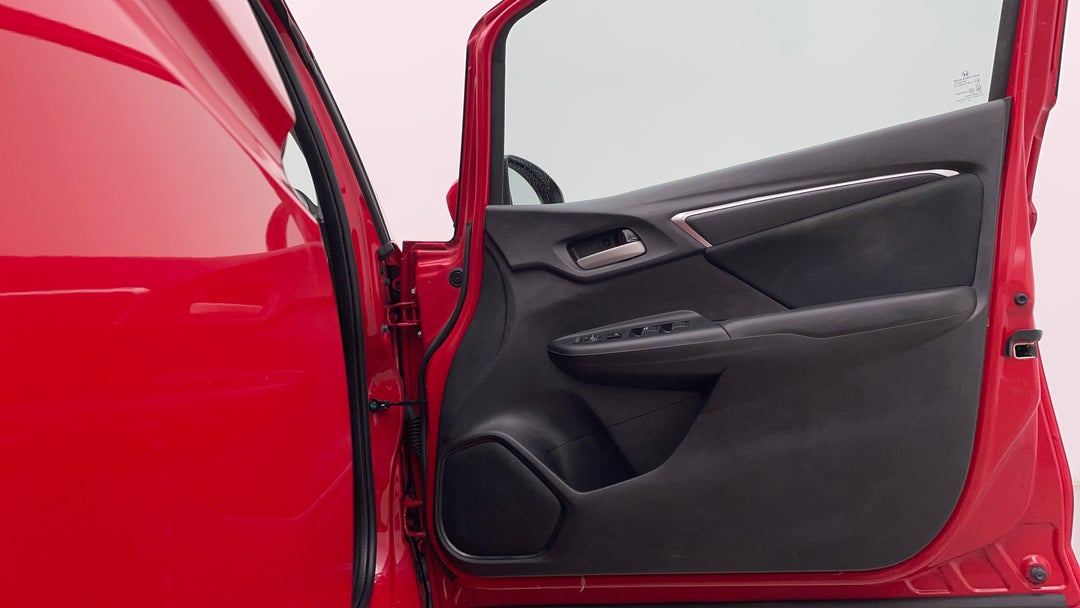 2019 Honda Jazz Vti, Automatic, 108144 km, Speaker View