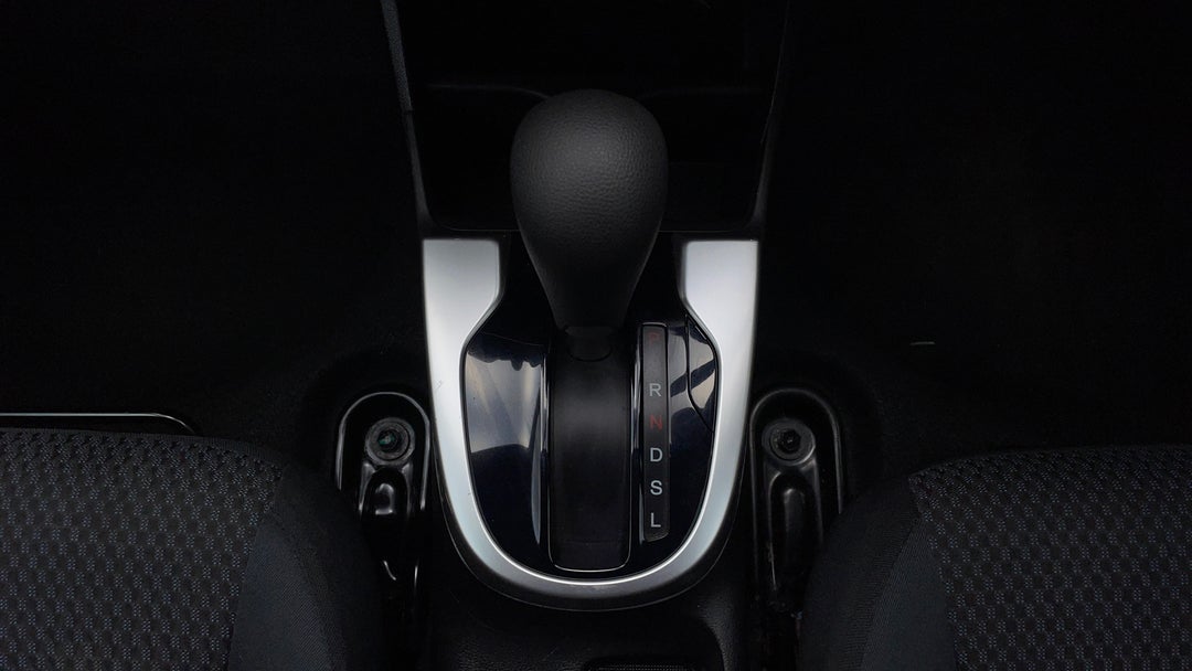 2019 Honda Jazz Vti, Automatic, 108144 km, Gear Lever 