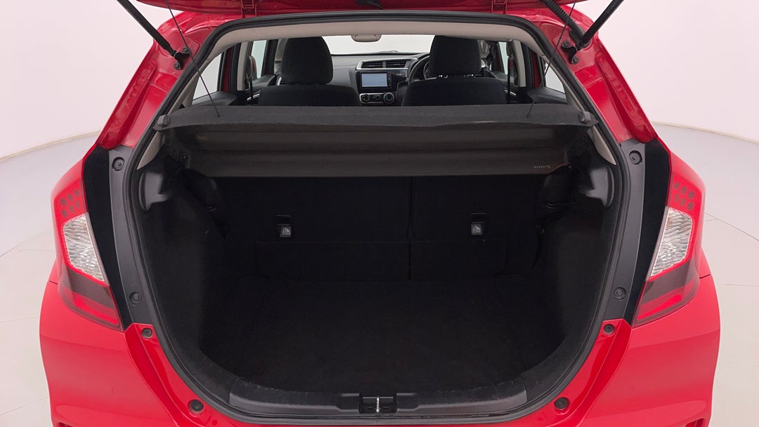 2019 Honda Jazz Vti, Automatic, 108144 km, Boot Inside View