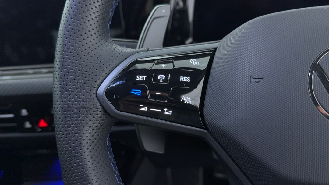 2024 Volkswagen Golf R, Automatic, 10567 km, Cruise Control