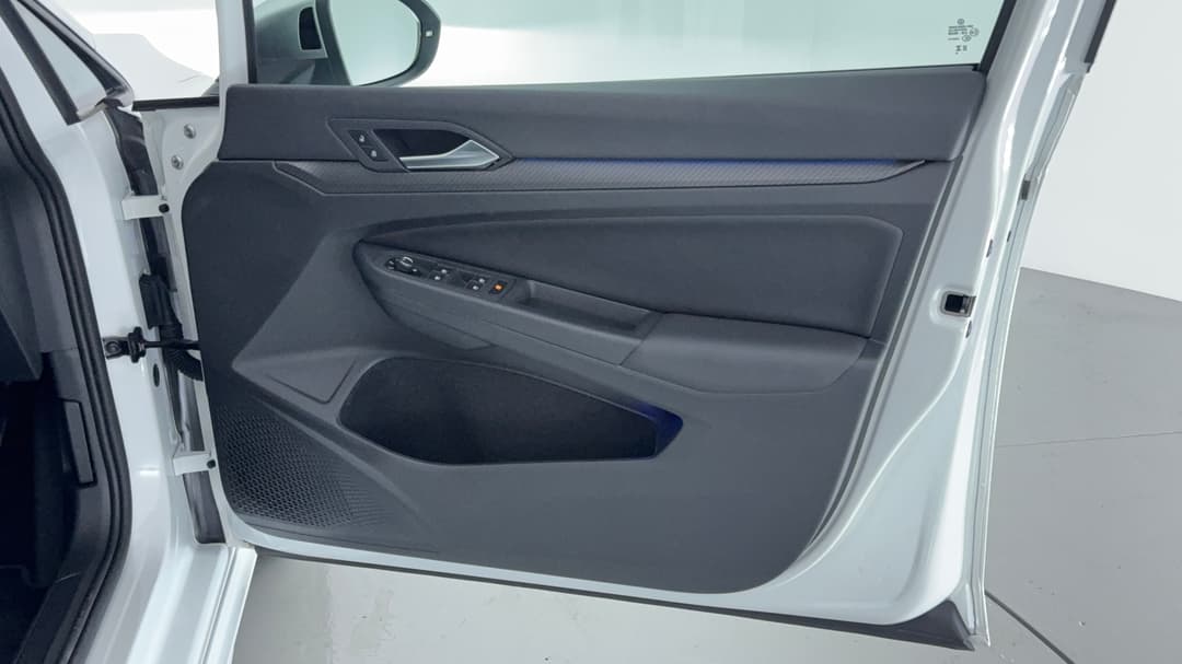 2024 Volkswagen Golf R, Automatic, 10567 km, Speaker View