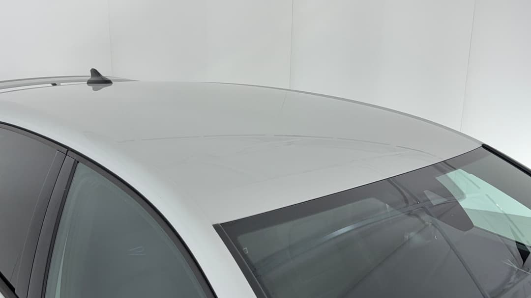 2024 Volkswagen Golf R, Automatic, 10567 km, Roof/Sunroof View